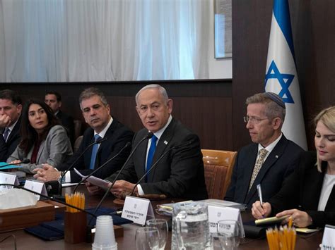 Netanyahu allies push on with bill to weaken Supreme Court